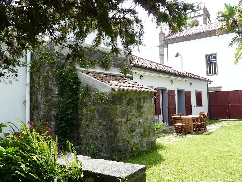 Casa da Igreja Velha Villa Furnas  Ruang foto