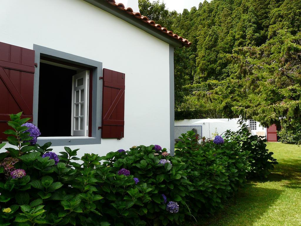 Casa da Igreja Velha Villa Furnas  Bagian luar foto